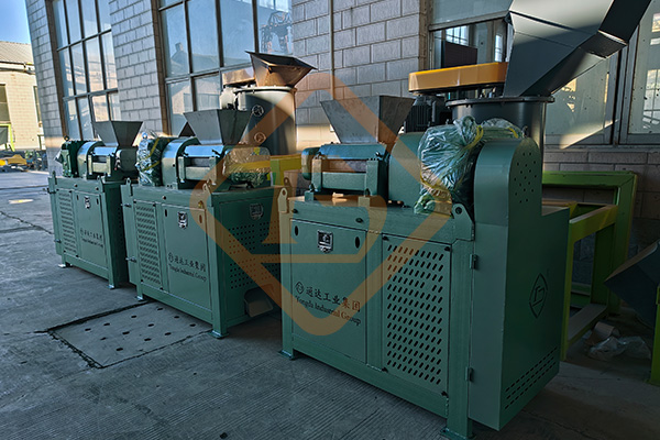 有機(jī)肥粉碎機(jī)設(shè)備不同種類和型號(hào)，維護(hù)安裝措施有何不同