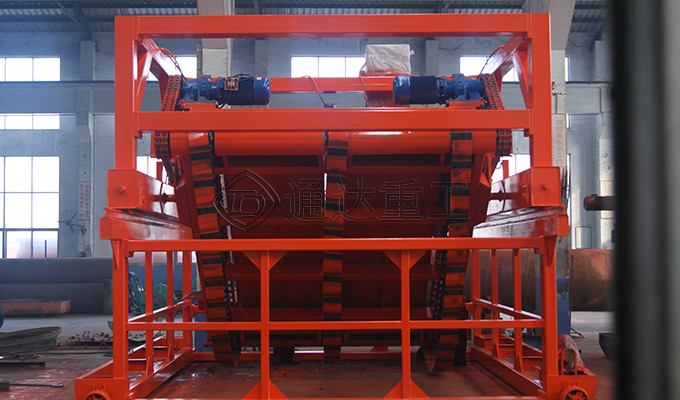 有機廢棄物池式好氧發酵鏈板翻拋機